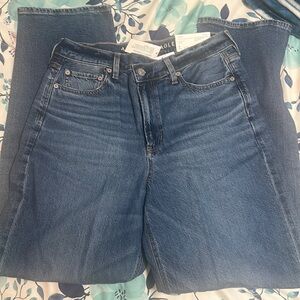 American Eagle Straight Leg Jeans